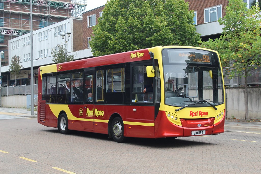 red-rose-travel-your-local-bus-service-in-buckinghamshire
